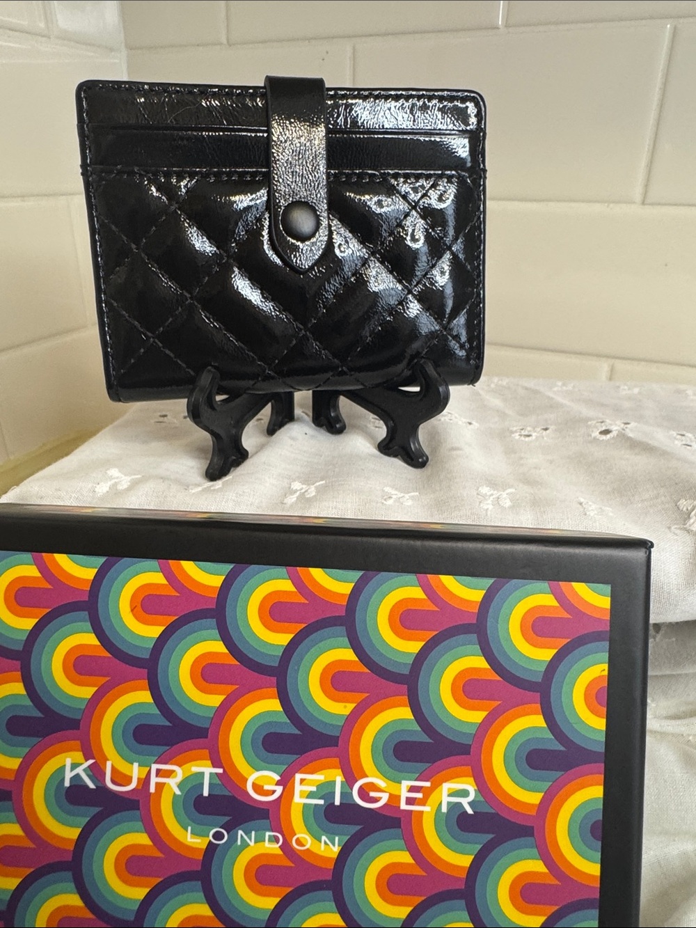 Kurt Geiger Glossy Black Quilted Card Wallet with Snap (genuine leather)